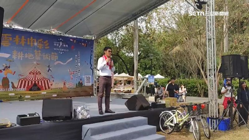 爭雲縣百里侯 劉建國拚整合張嘉郡辭主委