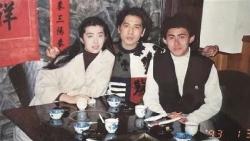 王祖賢和齊秦來過我家　他曬32年前舊照