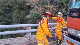 車禍,溪谷,霧台,84歲