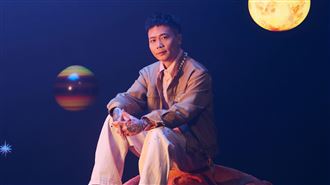 蕭秉治暖唱浪漫情歌！〈恆星〉陪粉絲跨年