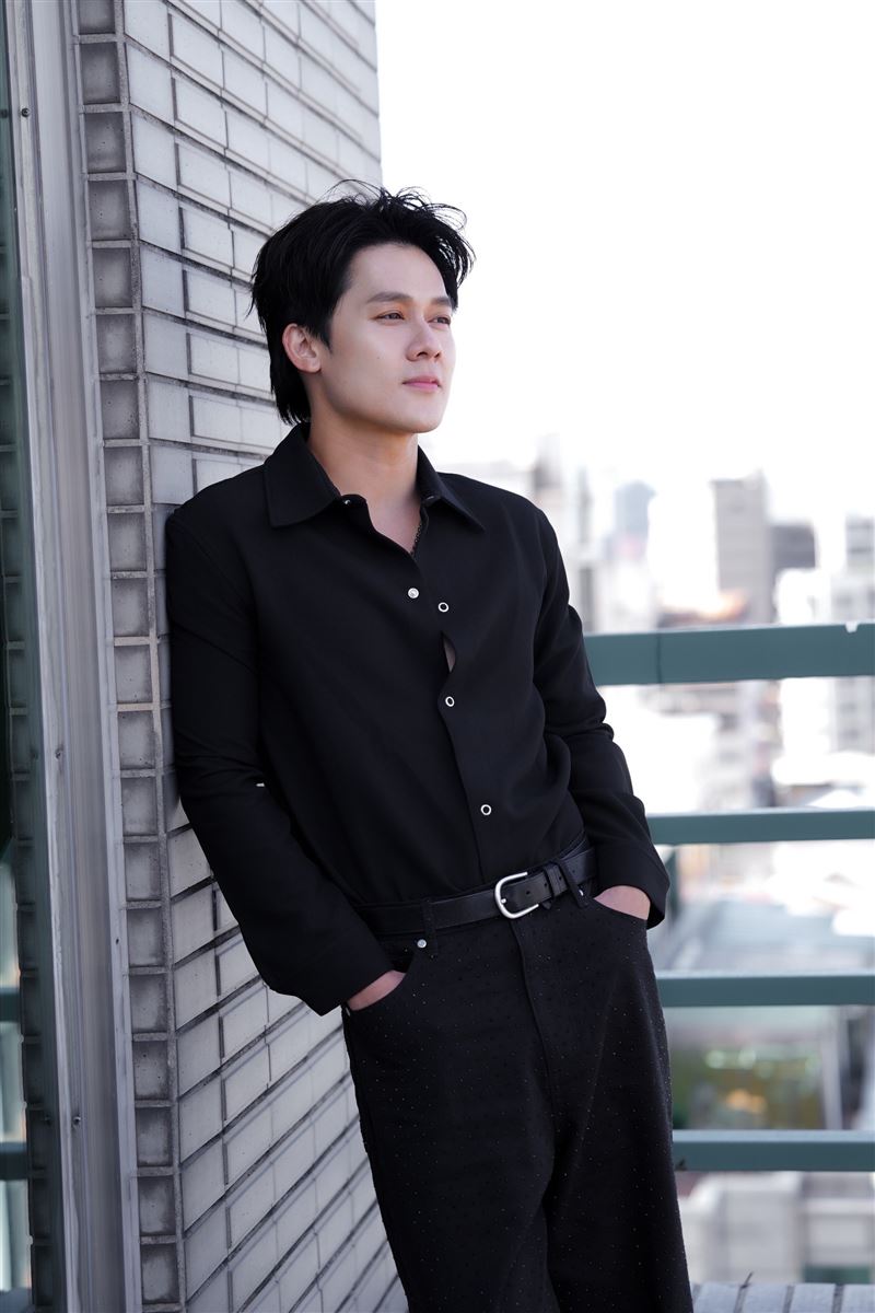 許瑞奇戲中挑戰變裝皇后。(圖/記者趙于瑩攝影)