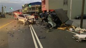 雲林,斗南,車禍,相撞,車頭身分離,無心跳,ohca,昏迷（圖／翻攝畫面）