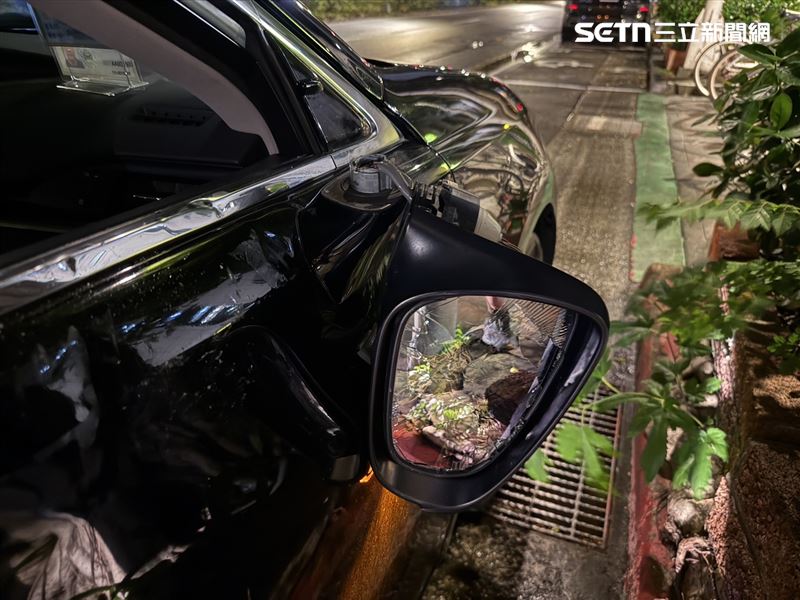 北市陳男從基隆高架橋下敦化南路匝道時撞倒12歲女學生。(圖/翻攝畫面)