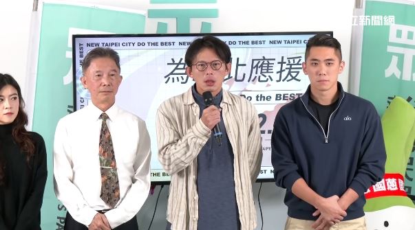 黃國昌出席國昌特別企劃預告記者會,受訪強調跟國民黨合作共推一組最強團隊這樣的決定不會有任何改變。(圖/翻攝畫面)