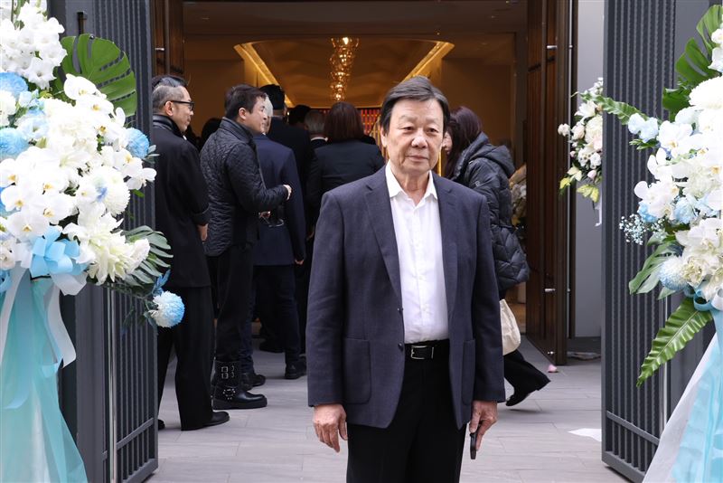 寇世勳感嘆坣娜太年輕離世。(圖/記者鄭孟晃攝影)