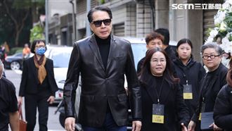 坣娜追思會現場曝光　歐陽龍痛別天使好友