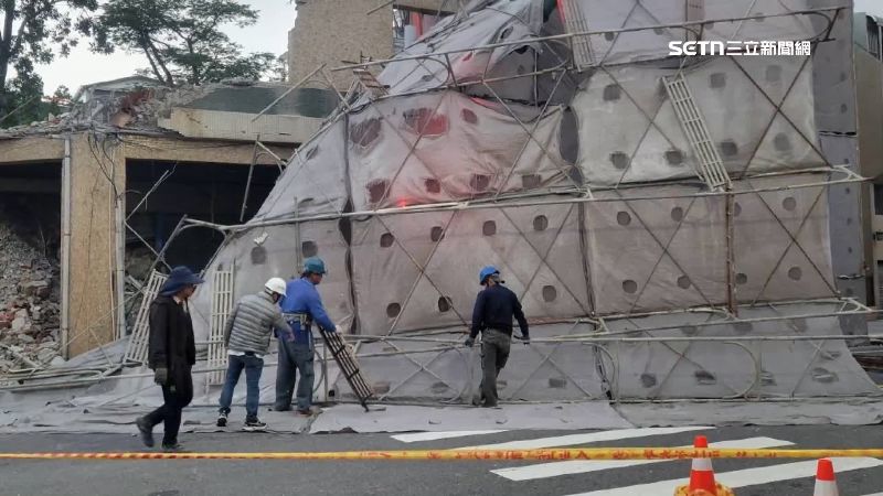 施工單位迅速派人到場