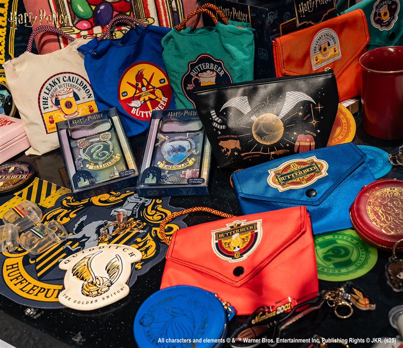 哈利波特快閃店-讓粉絲們荷包失守。(圖/主辦單位提供)
