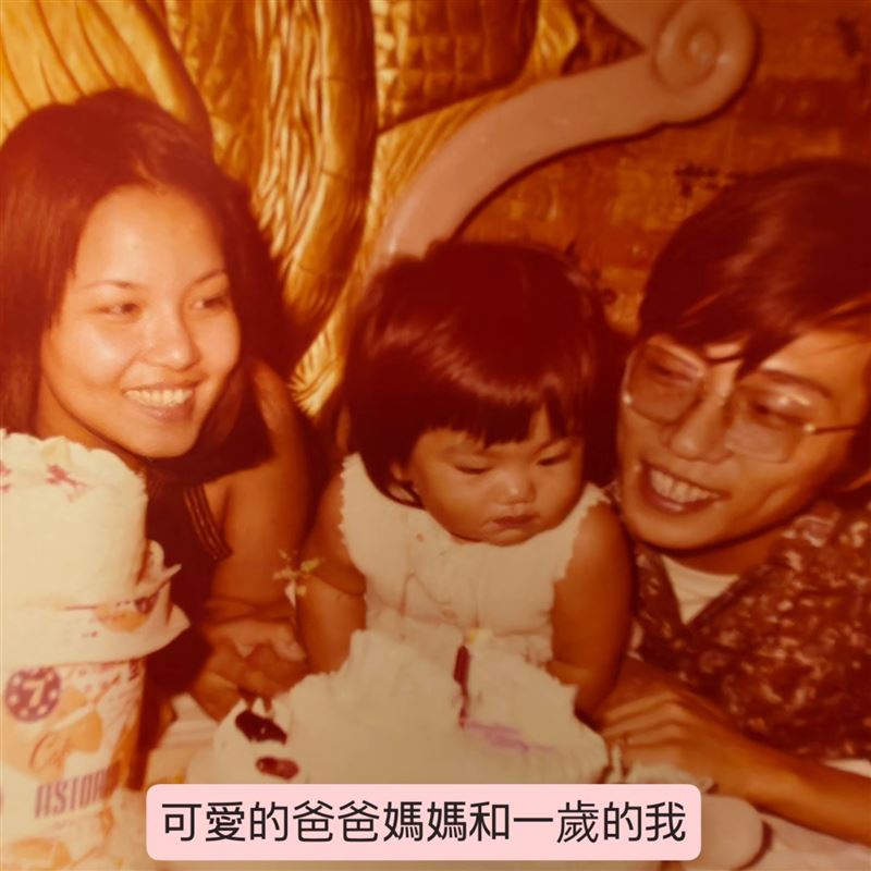 蕭敬騰愛妻Summer曬出父親生前合照。(圖/翻攝Summer臉書)