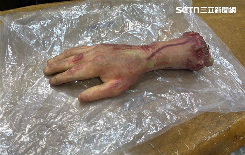 血淋淋斷掌掉台中街頭已發黑 警驚揭真相