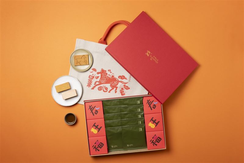 《微熱山丘》新年禮盒。(圖/品牌業者提供)
