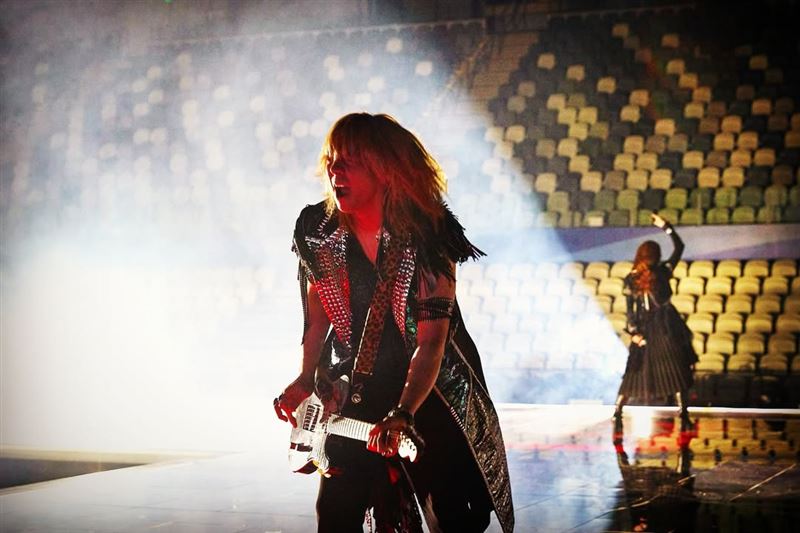 濱崎步在無人演唱會遭質疑後,再度釋出高清晰照片打臉酸民。(圖/翻攝自IG @a.you)