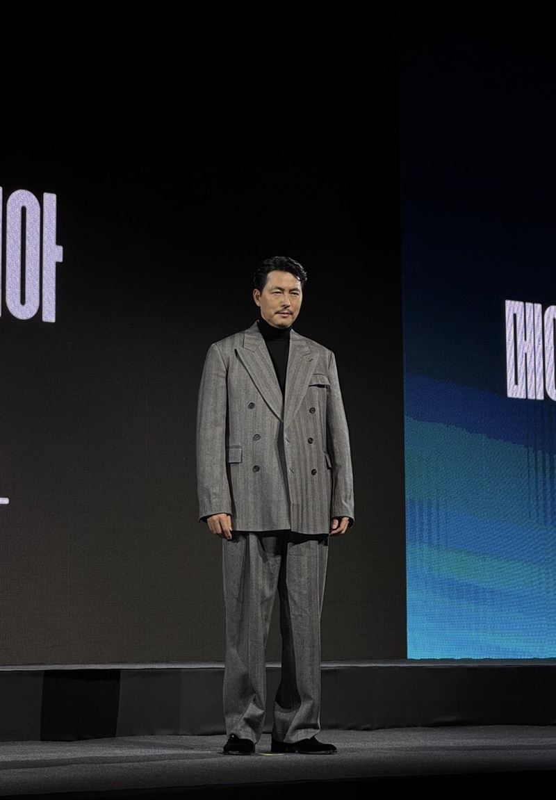 鄭雨盛出席《韓國製造》記者會,被問到前陣子瘋傳的私生子議題。(圖/翻攝自IG @disneypluskr)