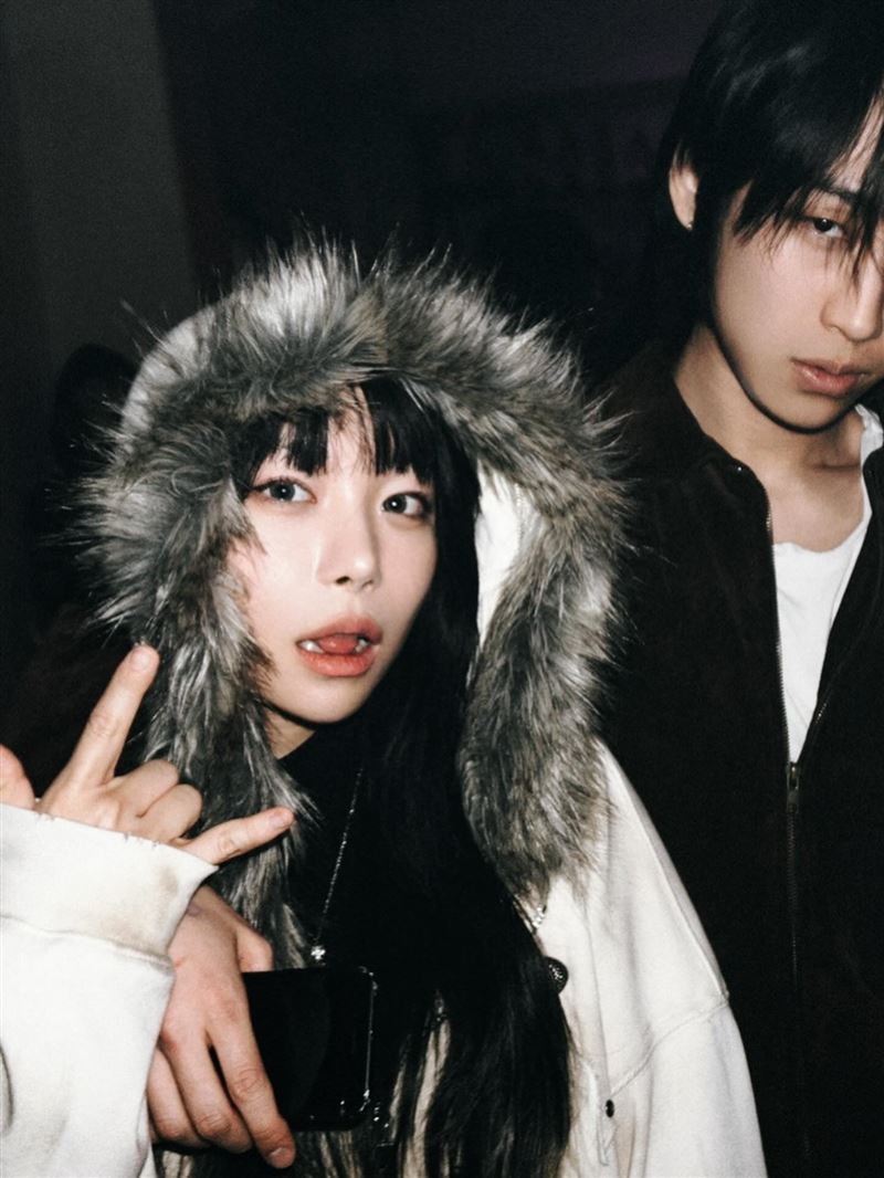 南韓饒舌歌手Jvcki Wai(左)近期在社群平台公開指控前男友、KC Label製作人Bangdal對她施暴。(圖/翻攝自Threads @jvckiwai)