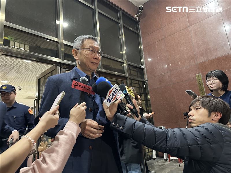 檢察官認為excel檔就是帳冊,帳冊就是金流,柯文哲庭後痛批,根本用臆測在編故事。(圖/記者楊佩琪攝)