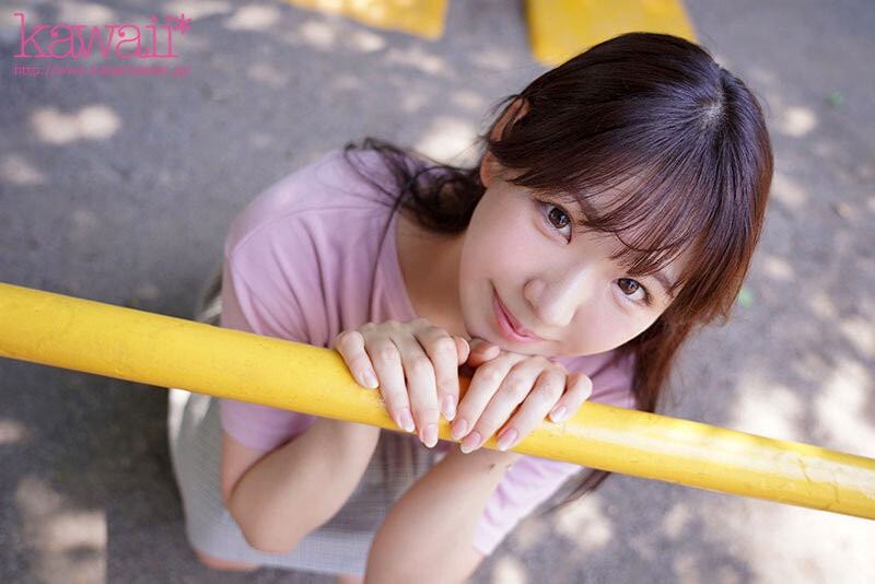 水川菜月為了怕有醜聞禁慾了三年多,不過來自下半身的強烈慾望,讓她決定辭退主播工作,出道成為AV女優。(圖/翻攝自X)