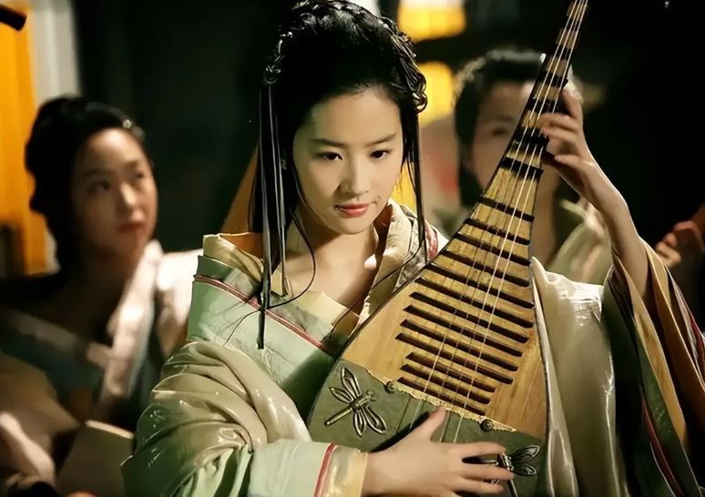 曹操愛聽琴,但對音準的要求,讓樂師們倍感壓力。(圖/翻攝自百度百科)