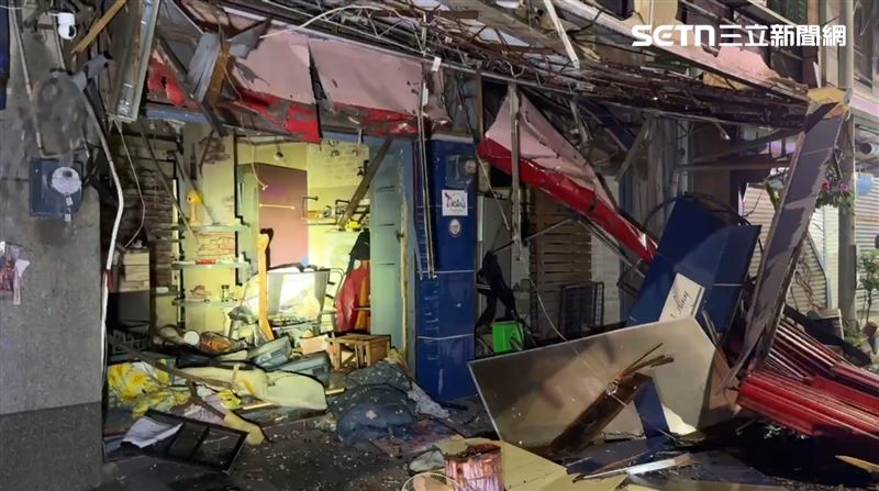 煮飯煮到炸?新營屋主49%燒傷、波及10戶