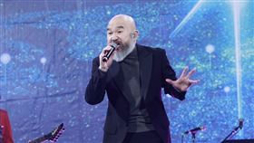 辛龍受邀參加尾牙演出。（圖／記者鄭孟晃攝影）