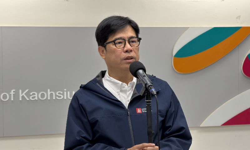 行政院長卓榮泰不副署立法院三讀通過的財政收支劃分法，高雄市長陳其邁（圖）16日接受媒體聯訪表示，希望盡速讓憲法法庭運作，化解朝野爭議