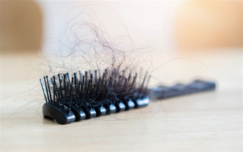 落髮救星系登場，終於不再一梳就掉！（圖／翻攝自Freepik）