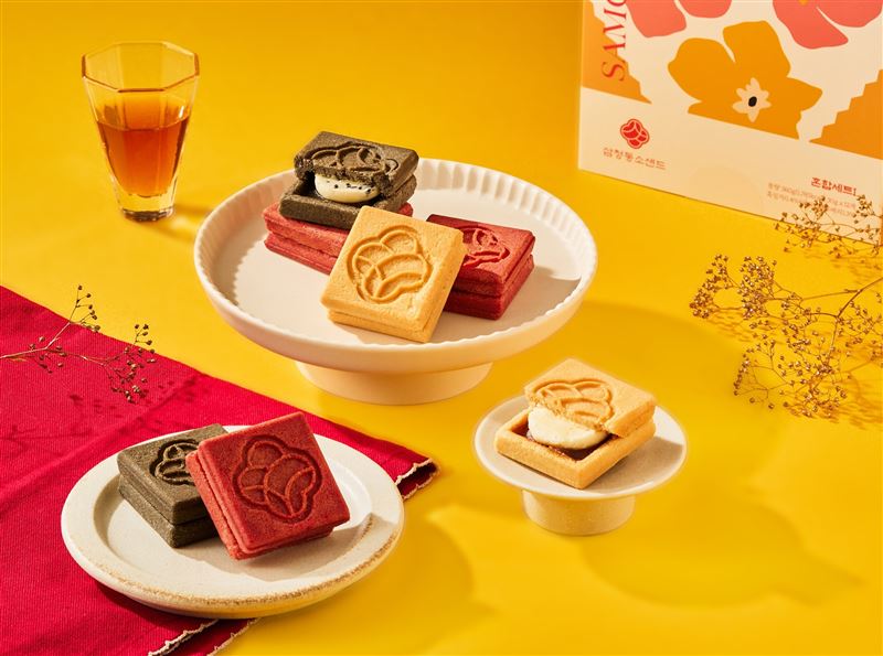 三清洞Samchungdong SOSAND綜合奶油三明治夾心餅首次登台。(圖/新光三越提供)