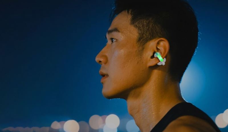 詢問度頗高的Biosong B7夾耳式耳機,無需深入耳道,就能穩固佩戴並傳遞聲音。(圖/品牌業者提供)