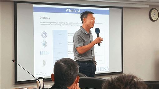 違反金管法規　王廣德父子情為她關係生變