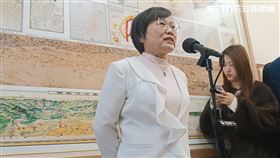 內政部長劉世芳今（17）日赴立法院內政委員會備詢前受訪。(圖/記者盧素梅攝影)