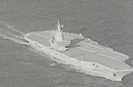 中國航空母艦福建號經台灣海峽（圖／國防部提供）