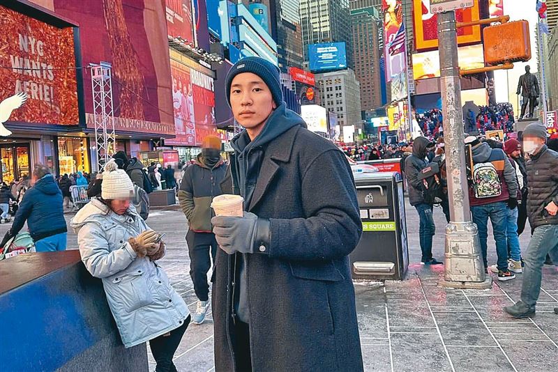 陳銳經營眼鏡品牌KlassiC.有成。（圖／翻攝自陳銳IG）