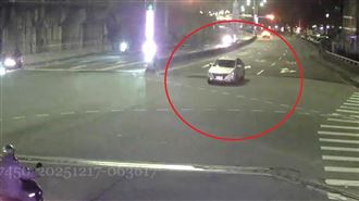 又是毒駕！58歲男深夜恍惚一路駕車逆向