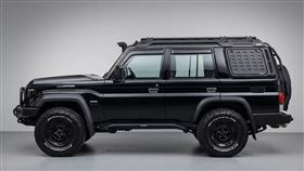 Toyota Land Cruiser 70改裝車。（圖／翻攝PVS Automotive網站）
