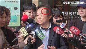 王世堅頭貼OK繃說明受傷原因（圖／翻攝畫面）