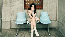 i-dle舒華90秒絕美影片宣傳「桃園感性」。（圖／桃園電子報提供） 