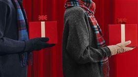 溫暖獻禮，心意相連UNIQLO年末佳節送禮攻略。（圖／品牌業者提供）