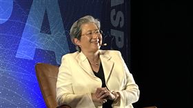 超微執行長蘇姿丰超微執行長蘇姿丰27日在矽谷表示確保半導體供應鏈多元化十分重要，但製造回歸美國需要很長時間，很大努力，及供應鏈所有環節共同合作。中央社記者張欣瑜舊金山攝 114年9月30日