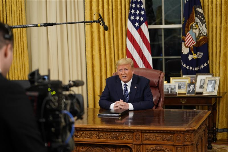 另一項川普不願提及的，是他在西半球掀起的軍事緊張局勢。（圖／翻攝自X平台 @DougWahl1）