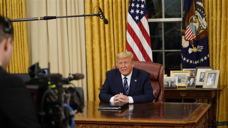 新/川普無預警全美演講 慣例開頭罵拜登