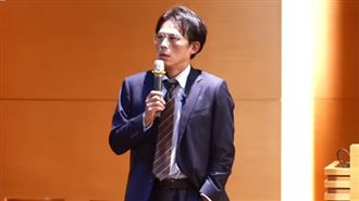 黃國昌自吹起碼當部長　律師：官癌末期