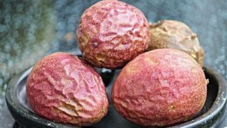 果汁之王穩血壓！表皮皺更甜？3種人少吃