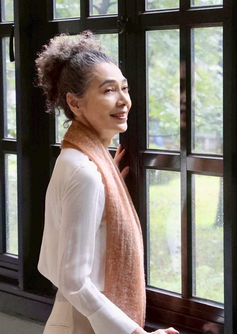 賴佩霞與兩位愛女合體出席活動。(圖/尚時代文創娛樂)