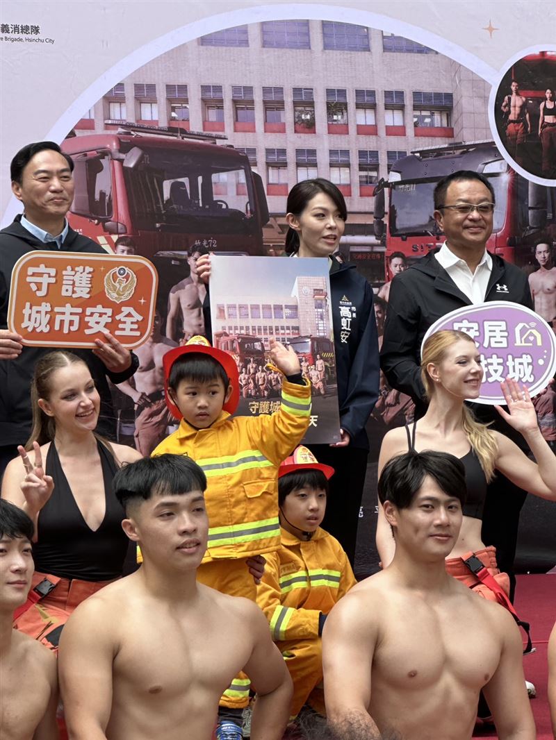 高虹安復職後的第一個公開行程。(圖/記者羅欣怡攝影)