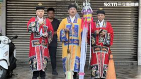 台南,女清潔員,家屬,駕駛,酒駕,招魂,擲筊（圖／記者林昱孜攝影）