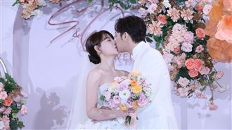 Energy書偉閃兵又喪父！甩陰霾升格雙寶爸