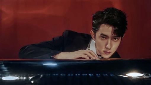 中國官方頻現「于朦朧」三字！網：變天了