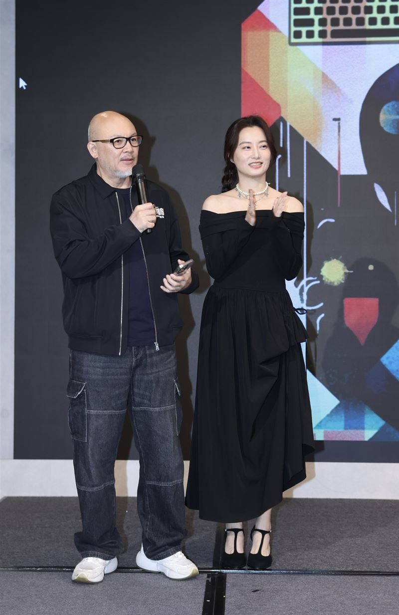 演員劉亮佐、趙小僑全家登場。(圖/記者鄭孟晃攝影)