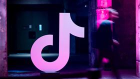 TikTok遭控未經允許跨平台蒐集用戶資料。（圖／美聯社／達志影像）