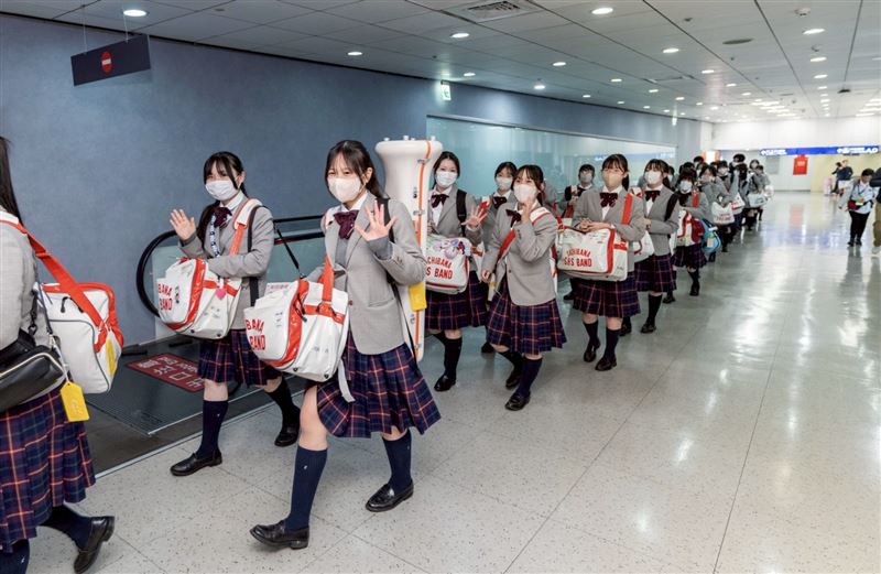 橘高校吹奏樂部抵台了。(圖/文化總會提供)