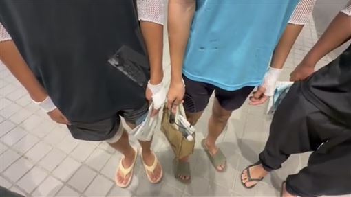 高中生3貼摔車噴血！校長先罵人沒送醫